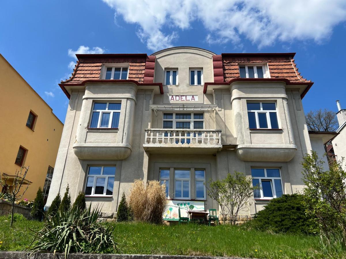 Kapsle Luhacovice Apartment Bagian luar foto